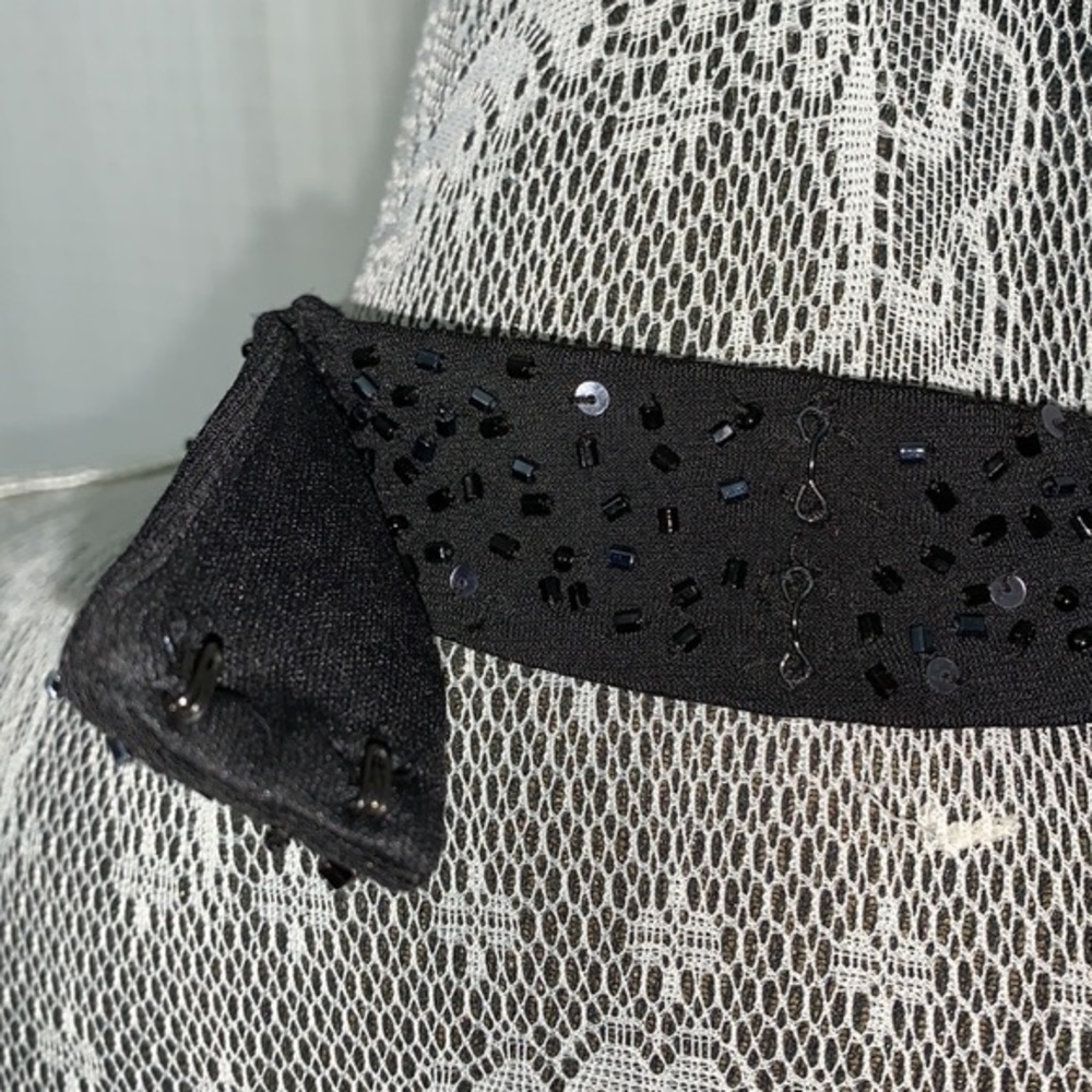 Laundry by Shelli Segal black stretch halter long dress with beading.Size 8. EUC - Picture 6 of 15
